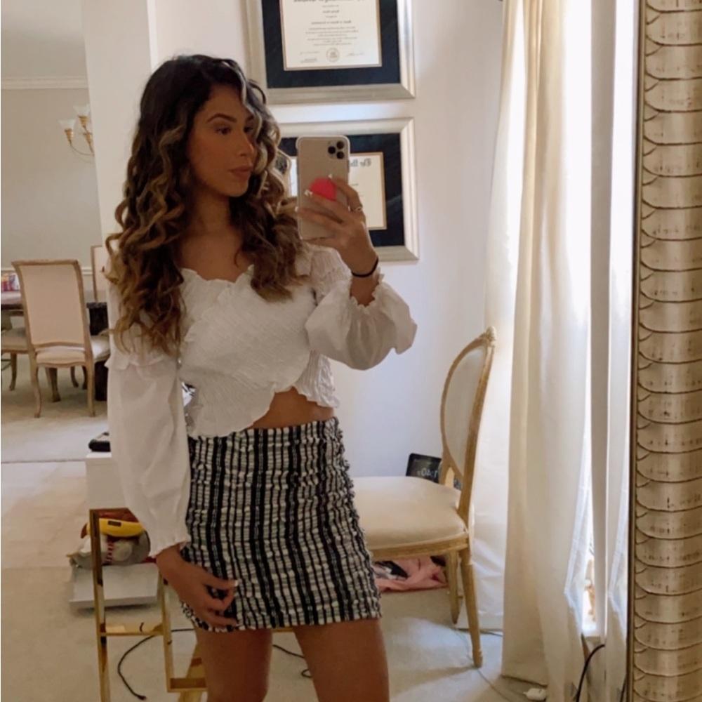 Zara black and white textured skirt